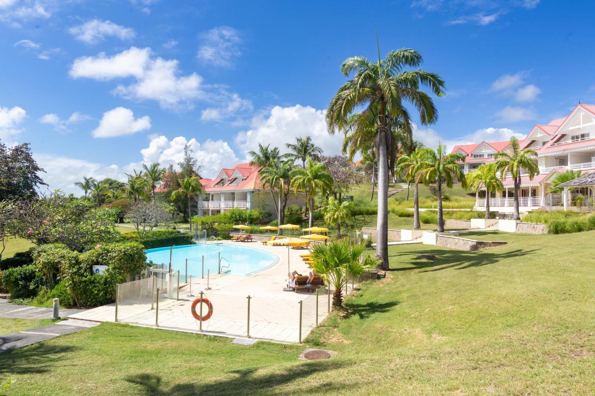Residence Pierre & Vacances Premium Les Tamarins Sainte-Anne  Eksteriør billede