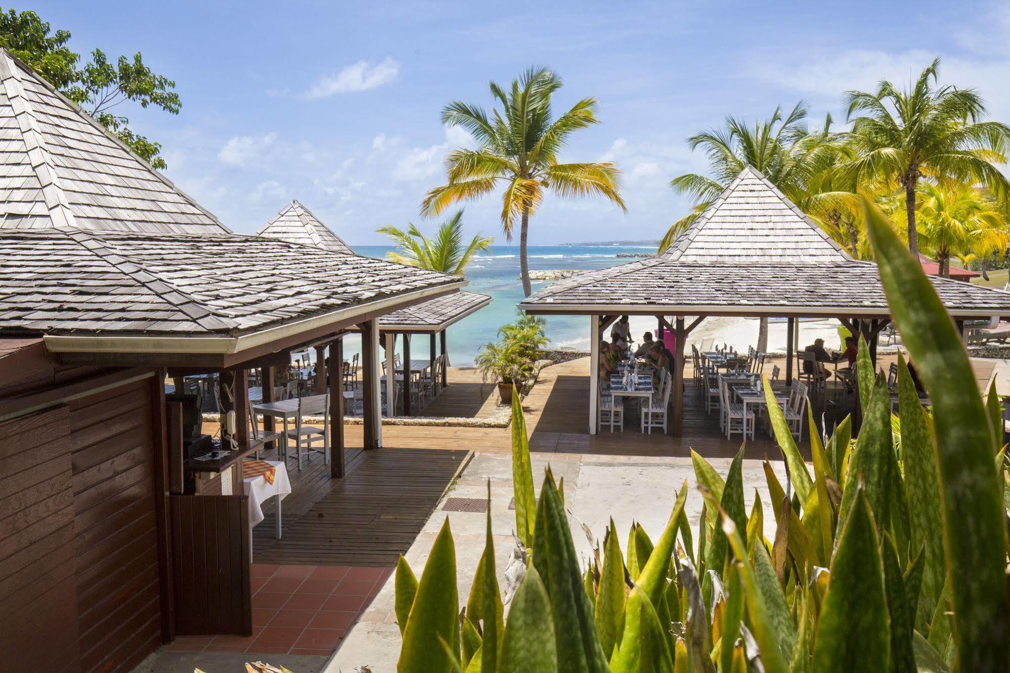 Residence Pierre & Vacances Premium Les Tamarins Sainte-Anne  Eksteriør billede