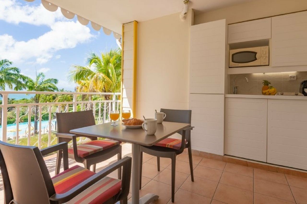 Residence Pierre & Vacances Premium Les Tamarins Sainte-Anne  Eksteriør billede